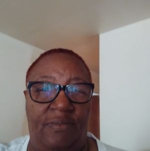 Meet your Posher, Sherry